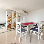 Villa Charlie With Jacuzzi Bast
